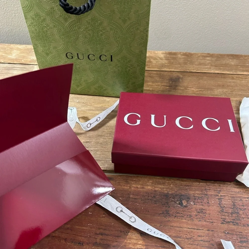 Gucci Green Bag with Red Box Set with branded ribbon, envelope and pouch!